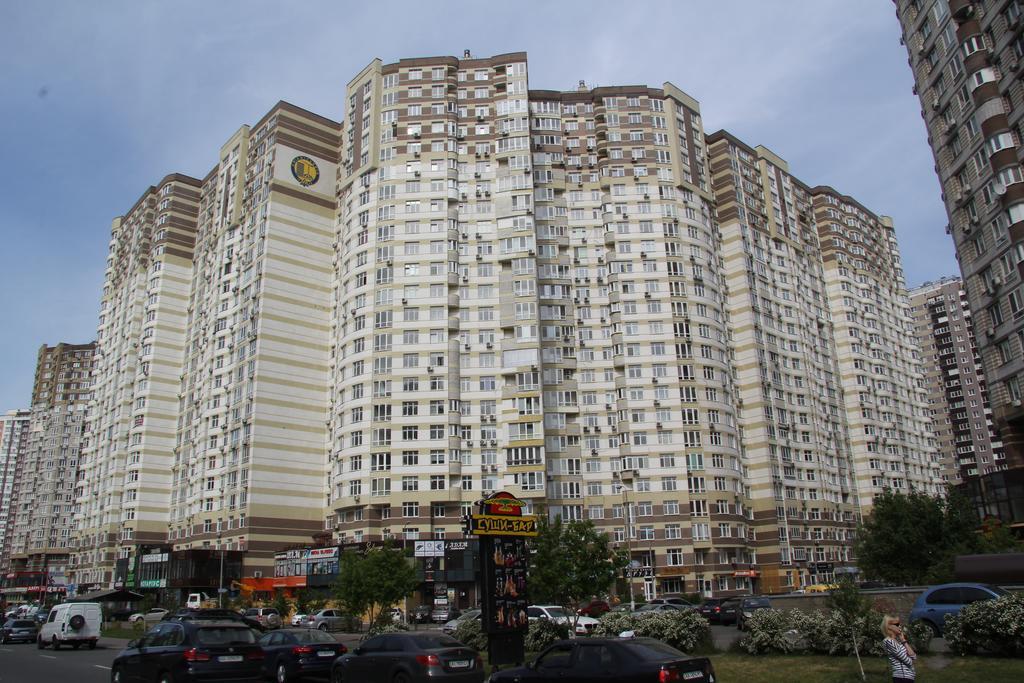 Solo Apartment Ahmatovoy Kiev Exterior foto